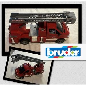 Bruder Man TGA - Vintage  1:16 Bruder Mercedes Toy FIRETRUCK Fire Engine Ladder